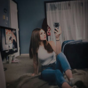 Meet your Posher, Kayls